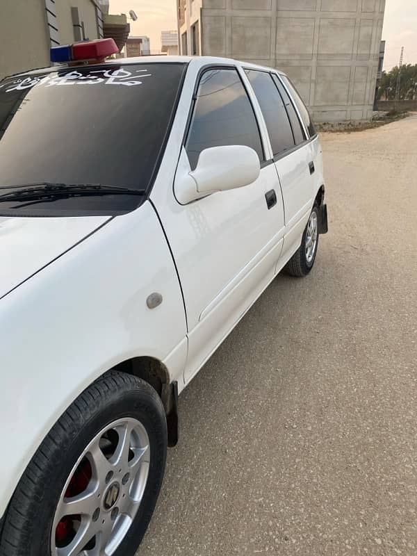 Suzuki Cultus 2016 5