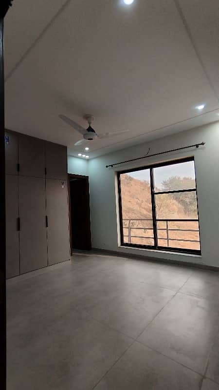 10 Marla Full House Available For Rent In Bahria Town Ph8 10