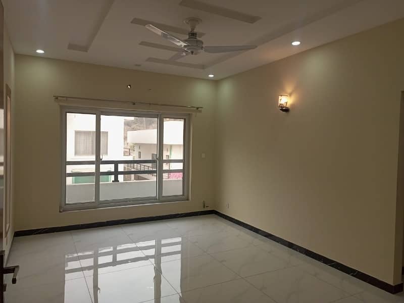 Beautiful 1 Kanal Upper Portion Available For Rent In Dha 1 Islamabad 5