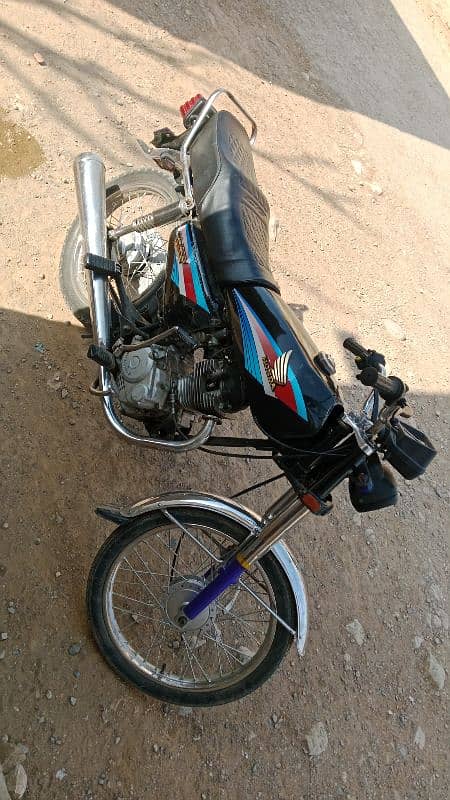 Honda 125 model 2004 3