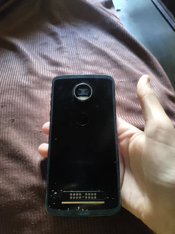 Motorola Z2 force 1