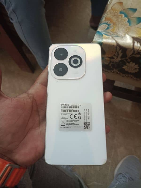 Infinix hot 8pro with box 4