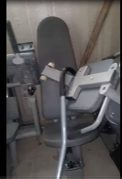 Gym equipments in best Conditions 7