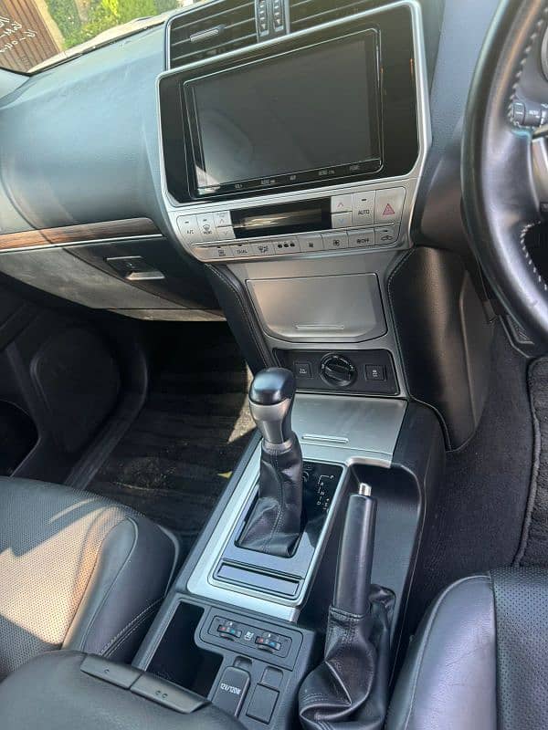 Toyota Prado 2019 9