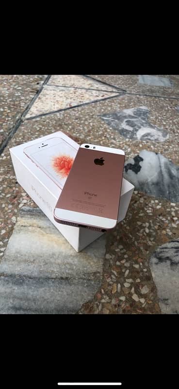 iphone se 64gb 1