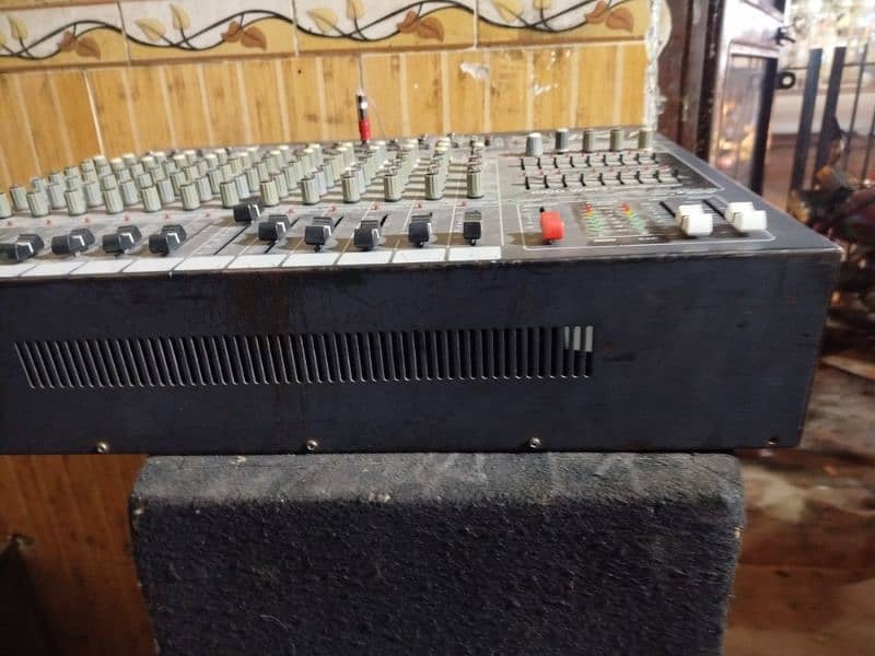 sound system DJ mixer 1200f plus and sp4 speaker 4