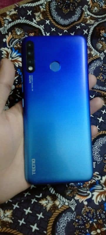 Tecno spark 4 3-32 0