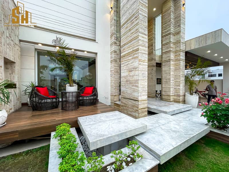 Beautiful Designed 1 Kanal Modern House For Sale In DHA Phase 7 3