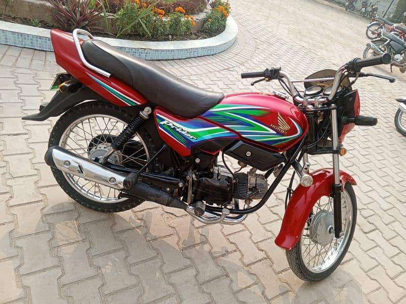 Honda Pridor Fresh condition for sale in reasonable price 2