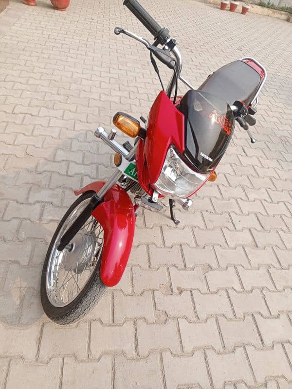 Honda Pridor Fresh condition for sale in reasonable price 3