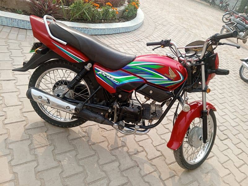 Honda Pridor Fresh condition for sale in reasonable price 5