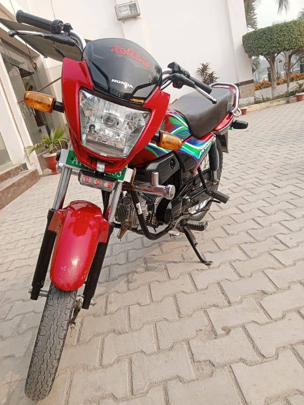 Honda Pridor Fresh condition for sale in reasonable price 7