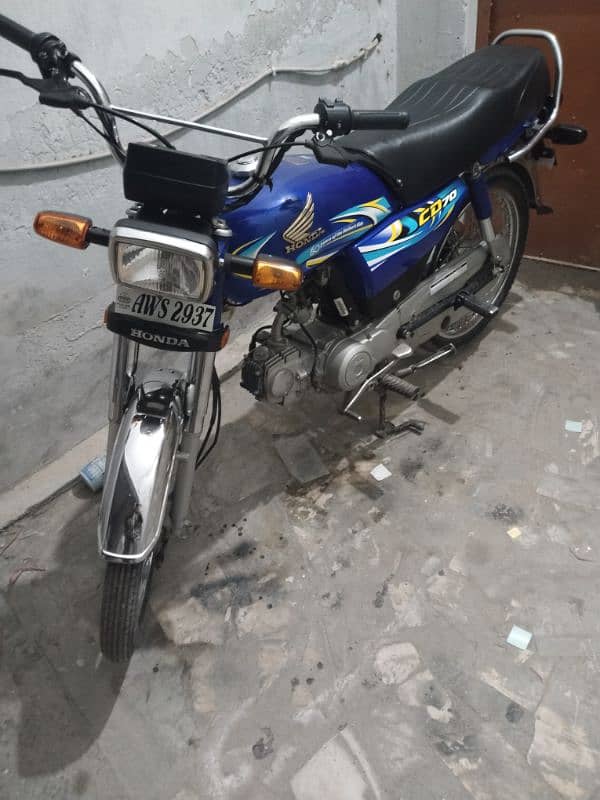 Honda CD 70 2024 03219599697 9