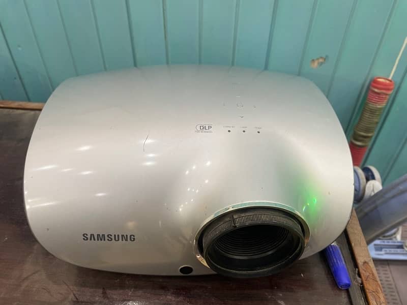 projector for sale 1