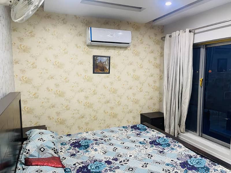 1 BADROOM FULLY FURNISED APARTMENT FOR RENT IN SECTOR D BAHRIA TOWN LAHORE 3