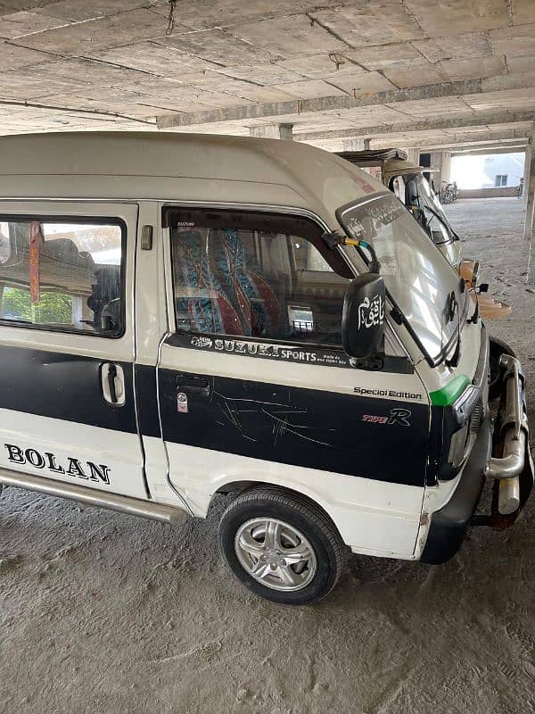 suzuki bolan good condition Lahore number 0