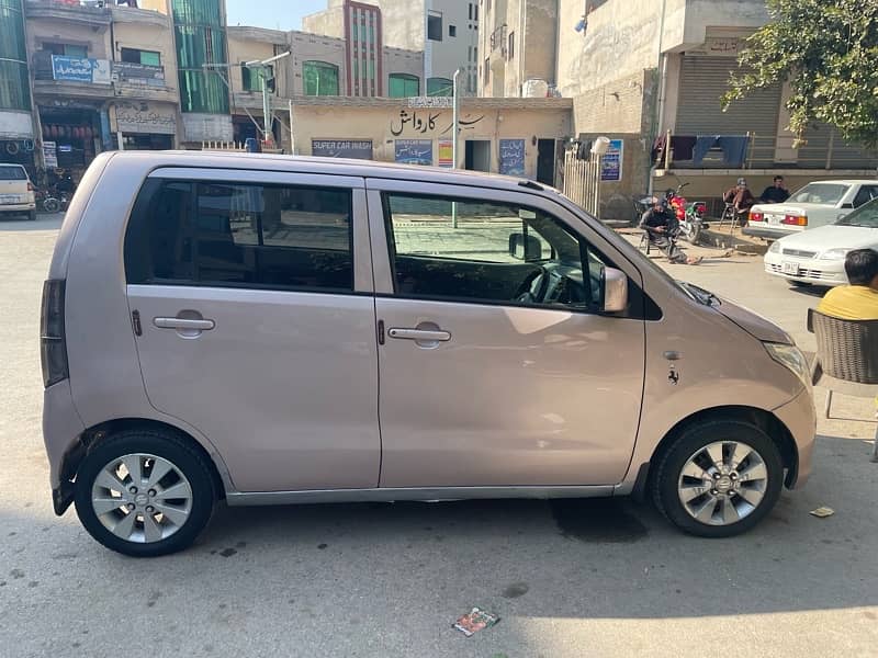 Suzuki Wagon R 2015 8