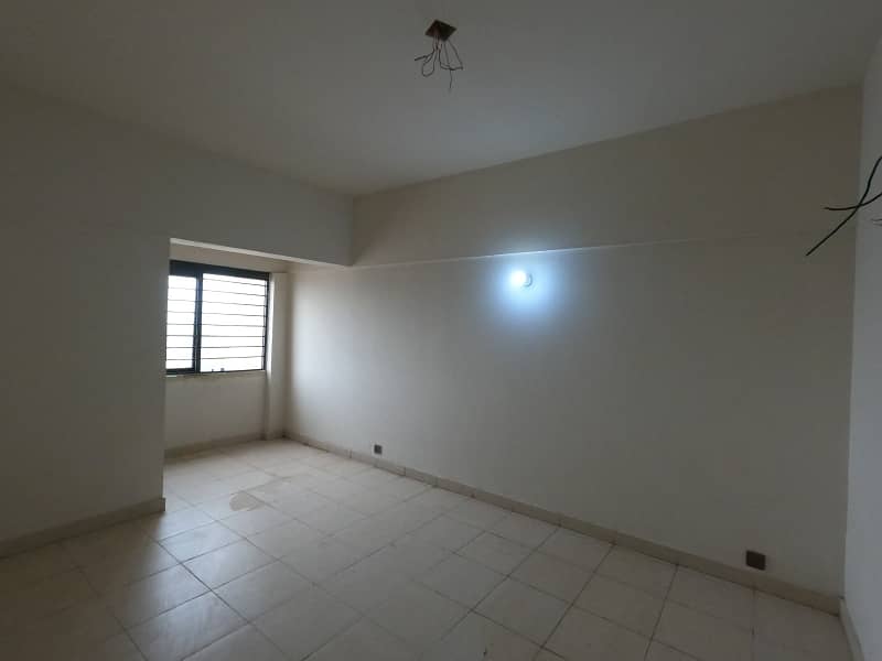 3 Bd Dd Flat For Sale In Saima Presidency Safoora Chowrangy Main University Road Karachi 13