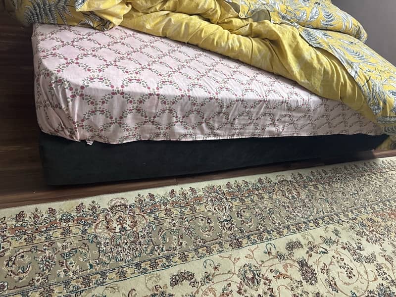 used bed in good condition with spring  mattress 8 inch 1