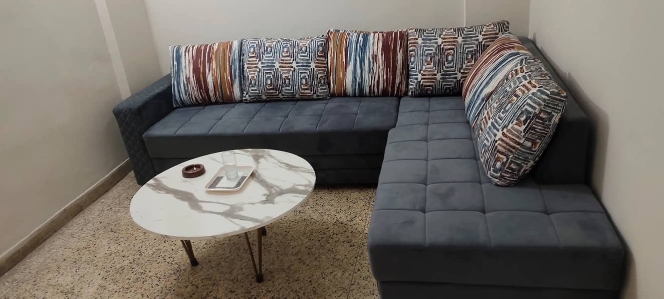 L Shaped 8 Seater Sofa With Table 0