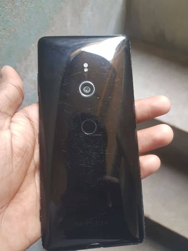 sony xz3 for urgent sell  pta approved 3