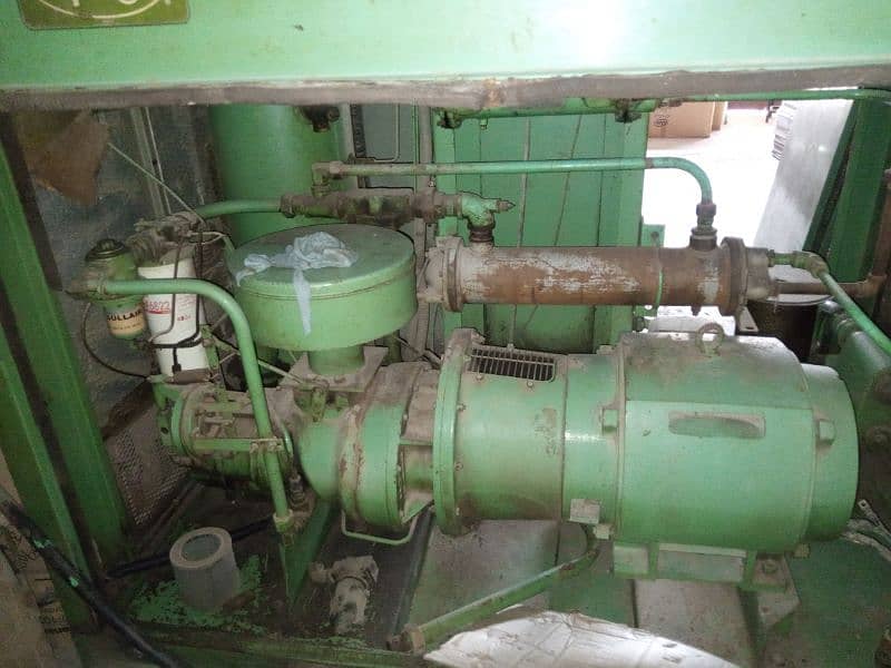 scrow air compressor 40 HP 1