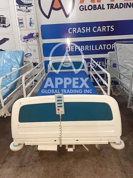 Hospital Patient Electric Motorized ICU Bed at Best Price 17