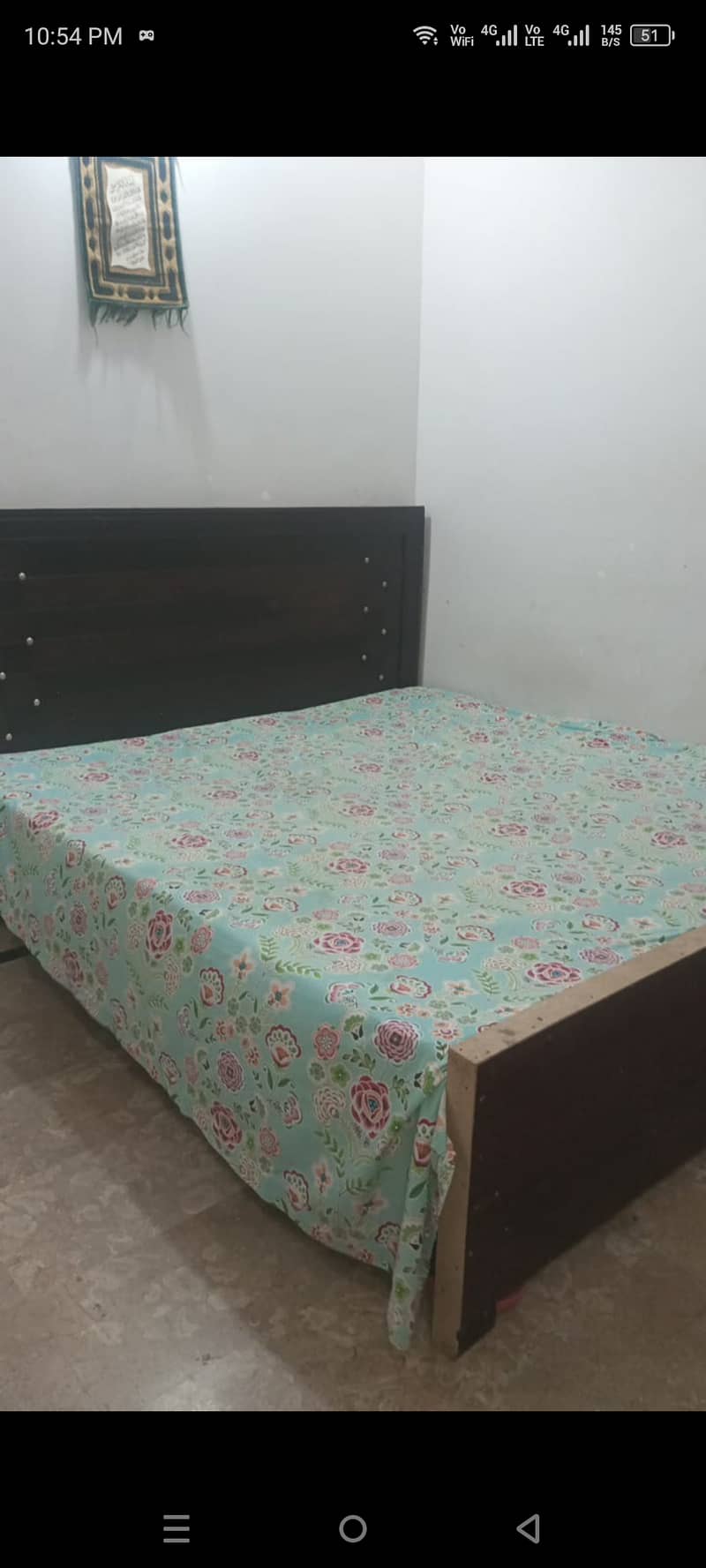 Used bed with matress 0