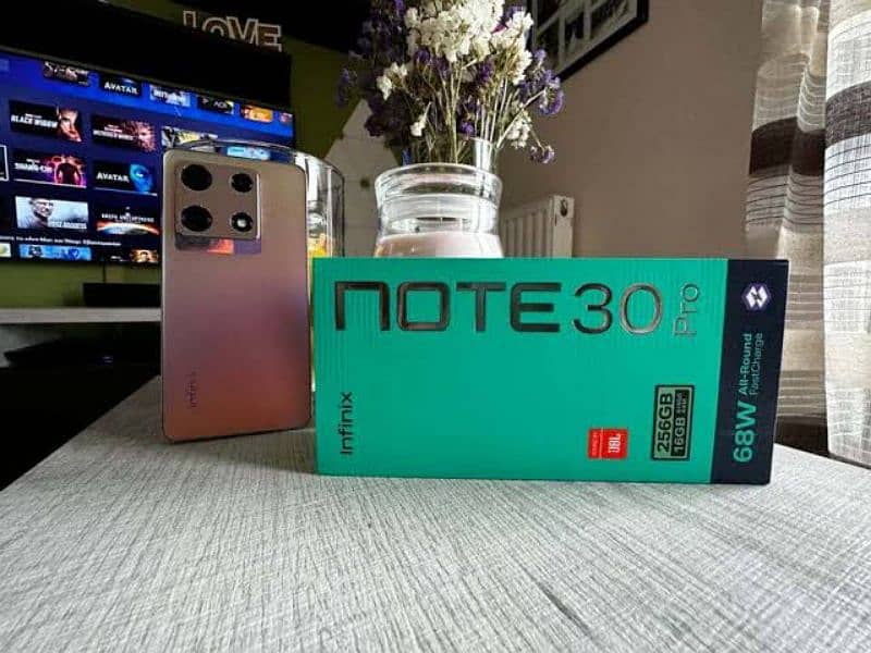 Infinix Note 30 pro 3