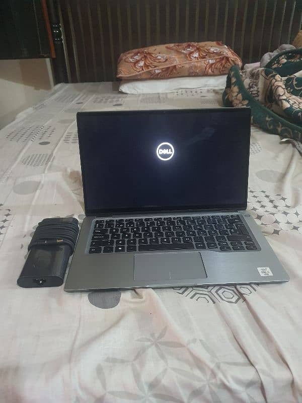 Dell Latitude 9410 i5/10th Gen Ram 8Gb Rom 256Gb ssd 3