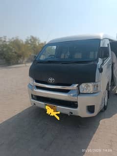 TOYoTA Hiace TRh214 Dx