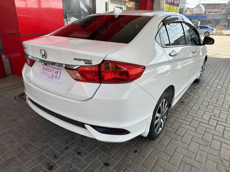 Honda City 1.5 Aspire 2022 Already Bank Leased 4