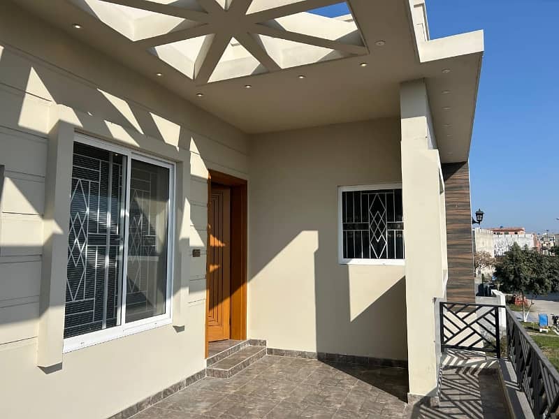 10 M Brand New house for Sale 2