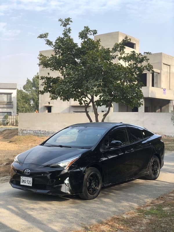 Toyota Prius hybrid s touring model 2018 import 2021 0