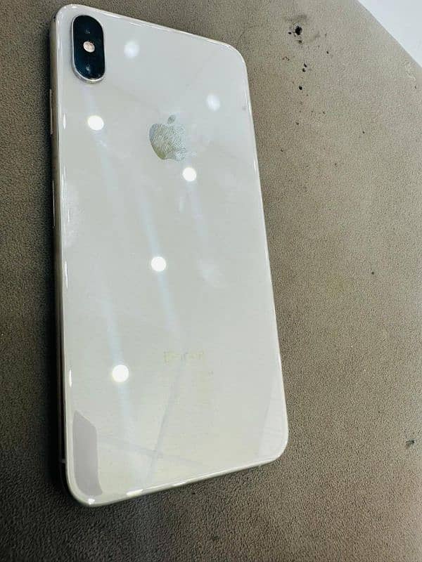 iphone XS max non PTA 256GB 1st hand use 0