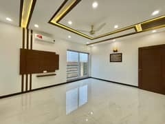 Lucky One Apartment Flat For Rent 3 Bed Lounge*Code(13155)*