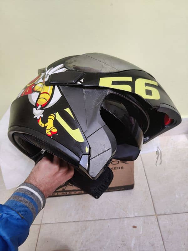 Vector Graphics Helmet 7