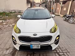 KIA Sportage 2022 AWD white color Total Genuine 33000 km Driven