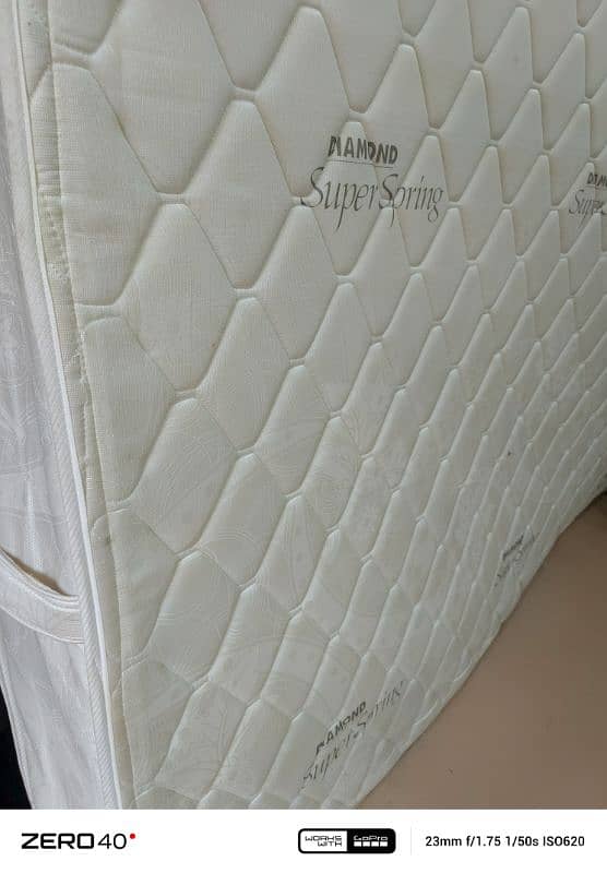 Diamond spring supreme mattress 0