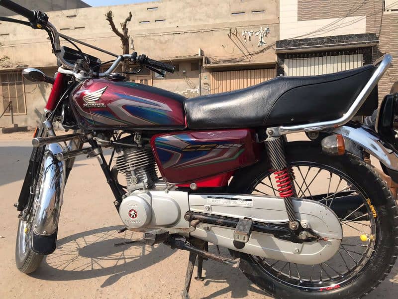 Honda 125 for sale 03111741570 0