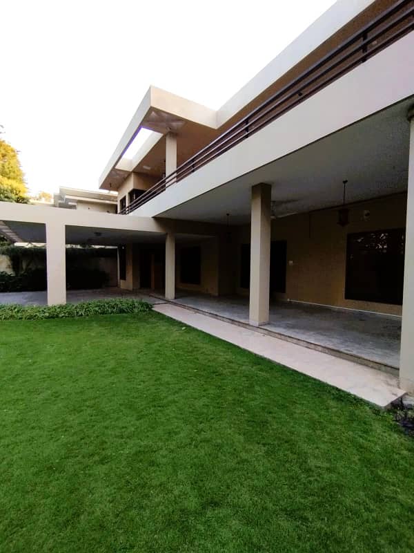 Beautiful 2 Kanal House Available For Rent in F-6/2 Islamabad 0