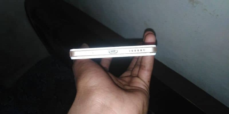 Vivo y 51a for sale urgent 1