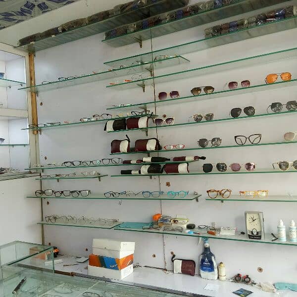 optical shop 8