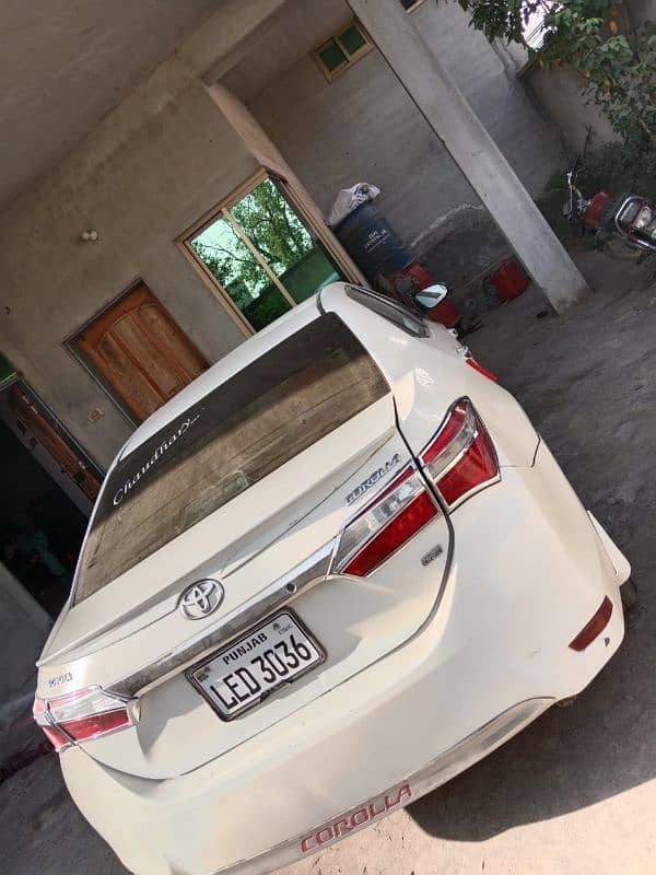 Toyota Corolla XLI 2015 10