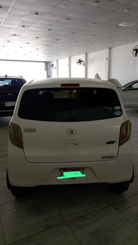 Daihatsu Mira 2014 3