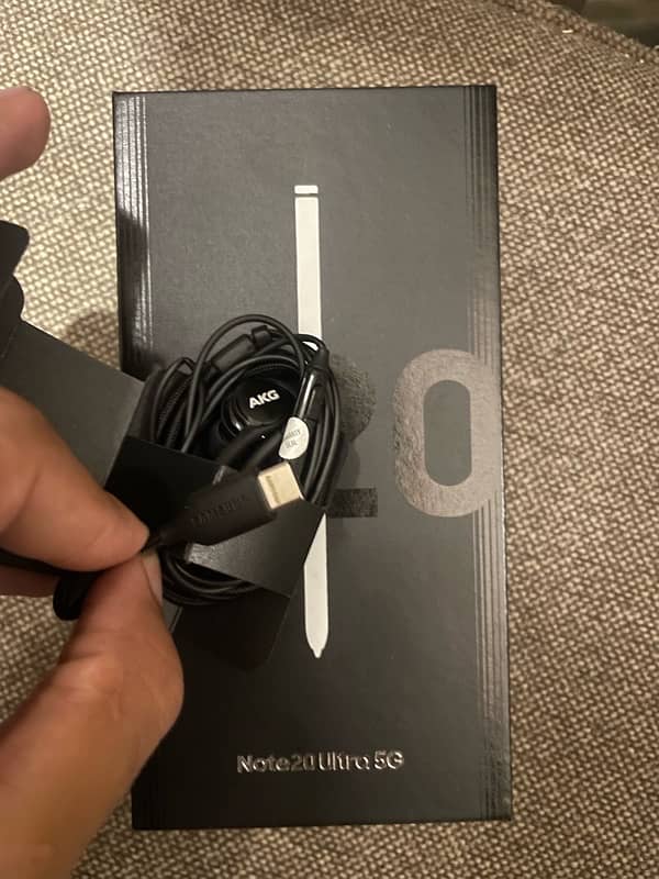 Samsung s20 ultra ki 100% original box pulled Handfree hy 0