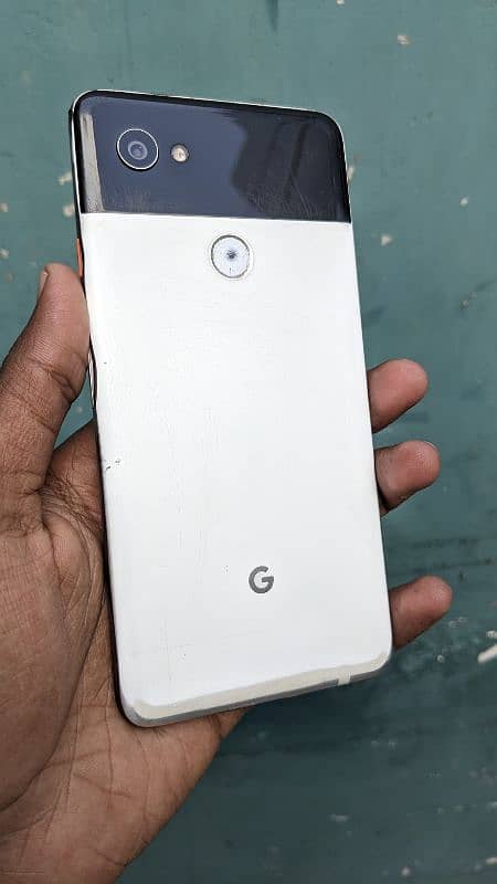 pixel 2xl. exchange/possible. contact no call & wtsp 03121424450 10