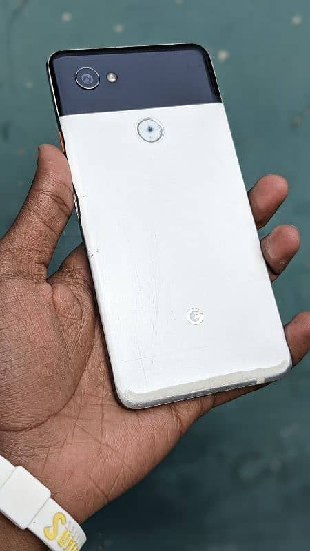 pixel 2xl. exchange/possible. contact no call & wtsp 03121424450 11