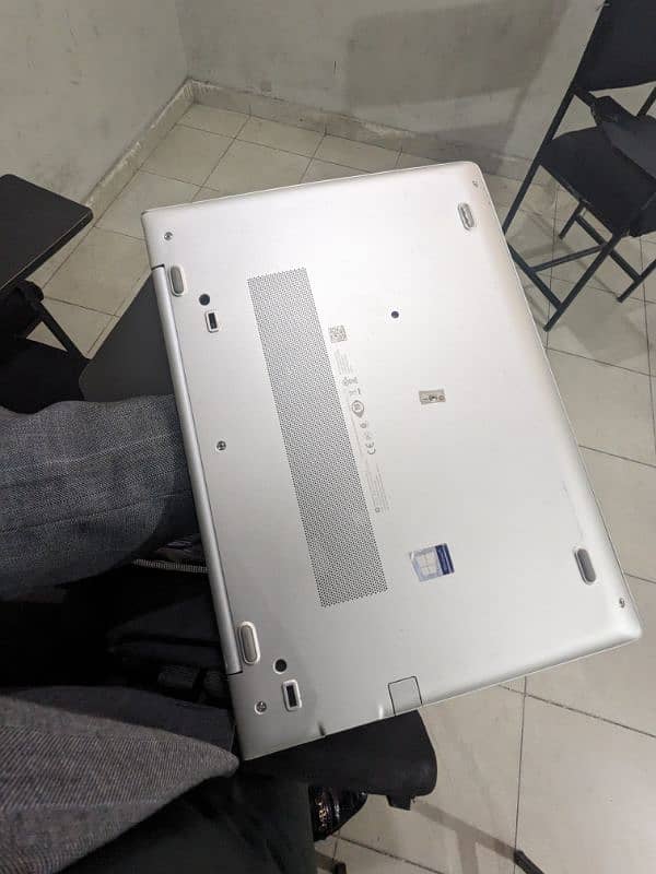 Hp laptop 8