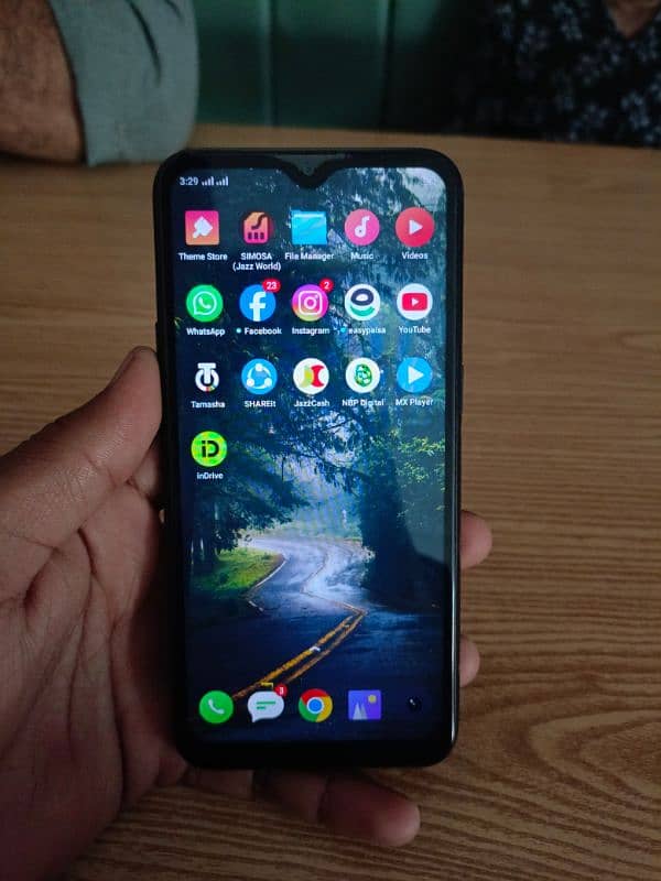 Realme C2 10/10 condition with box 2